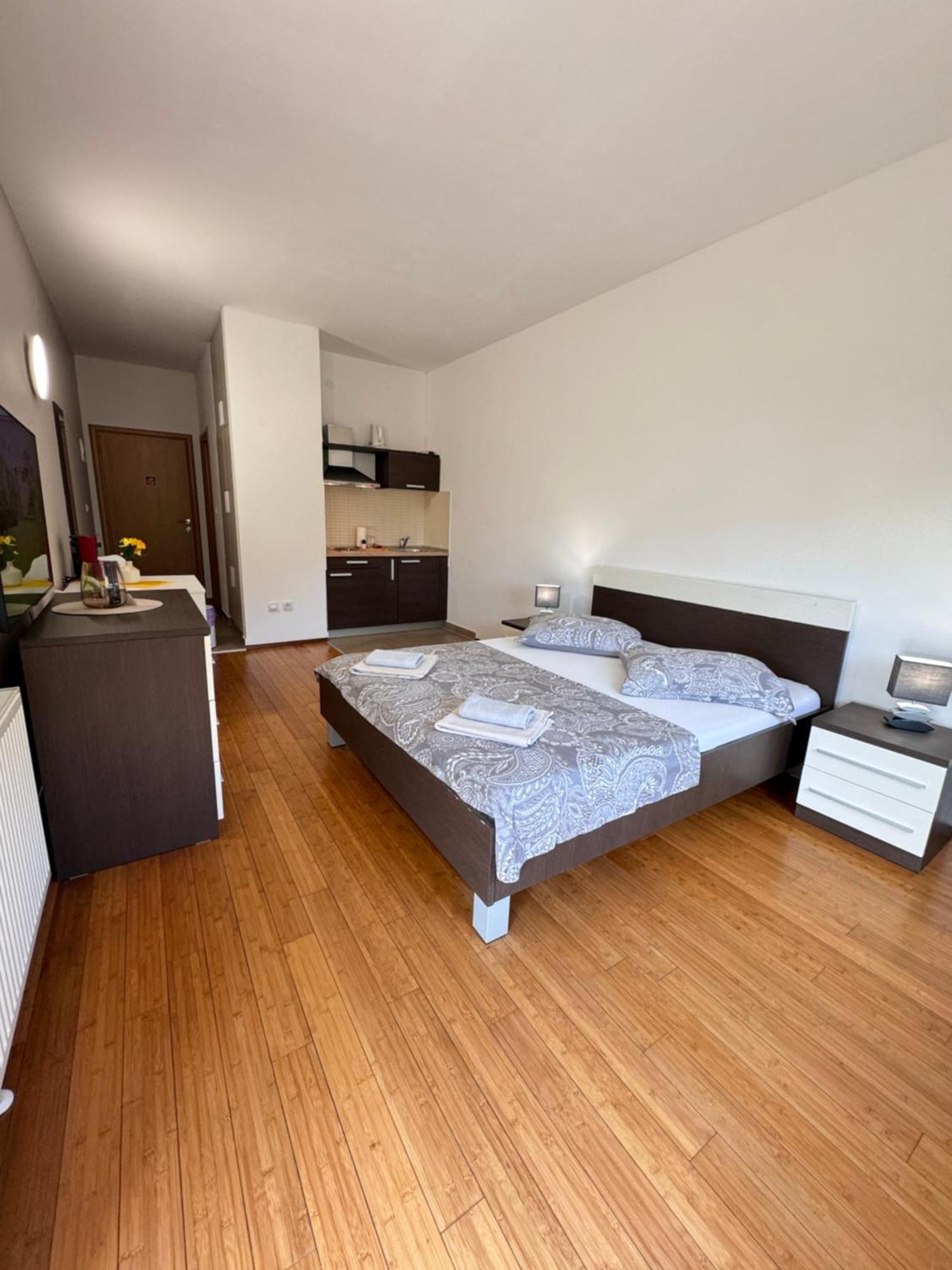 Apartments San Monte بودْسْتغانا المظهر الخارجي الصورة